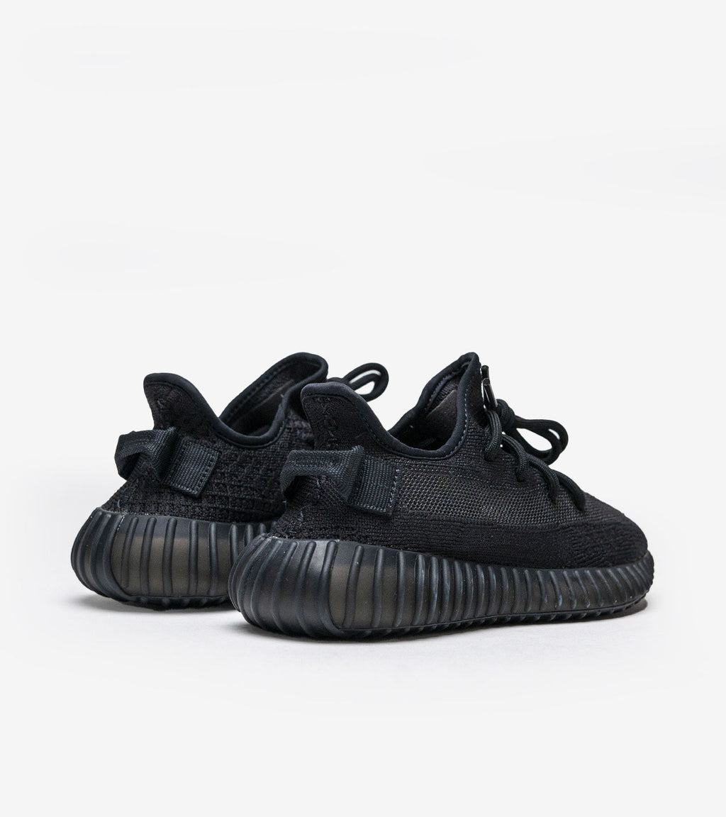 YZ Boost 350 V2 Onyx